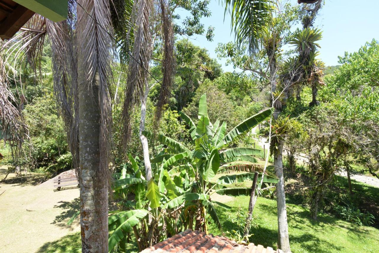 Pousada Sitio Olho D'Agua บอมบินญัส ภายนอก รูปภาพ